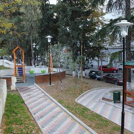Apartment At Stalin House Tiflis Exterior foto
